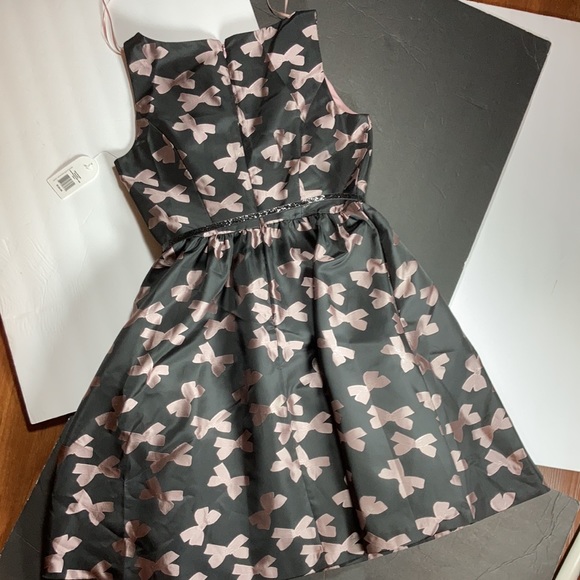 Jessica Simpson Pink & Black Dress, With Pockets! Pink Bow Pattern - Picture 3 of 5